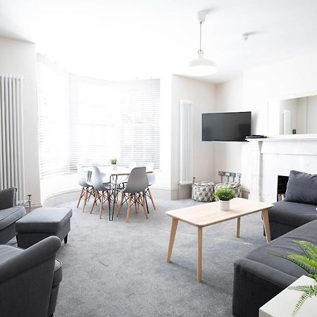 Oxford Street Grand Apartment- Free Evening Parking Southampton Exterior photo